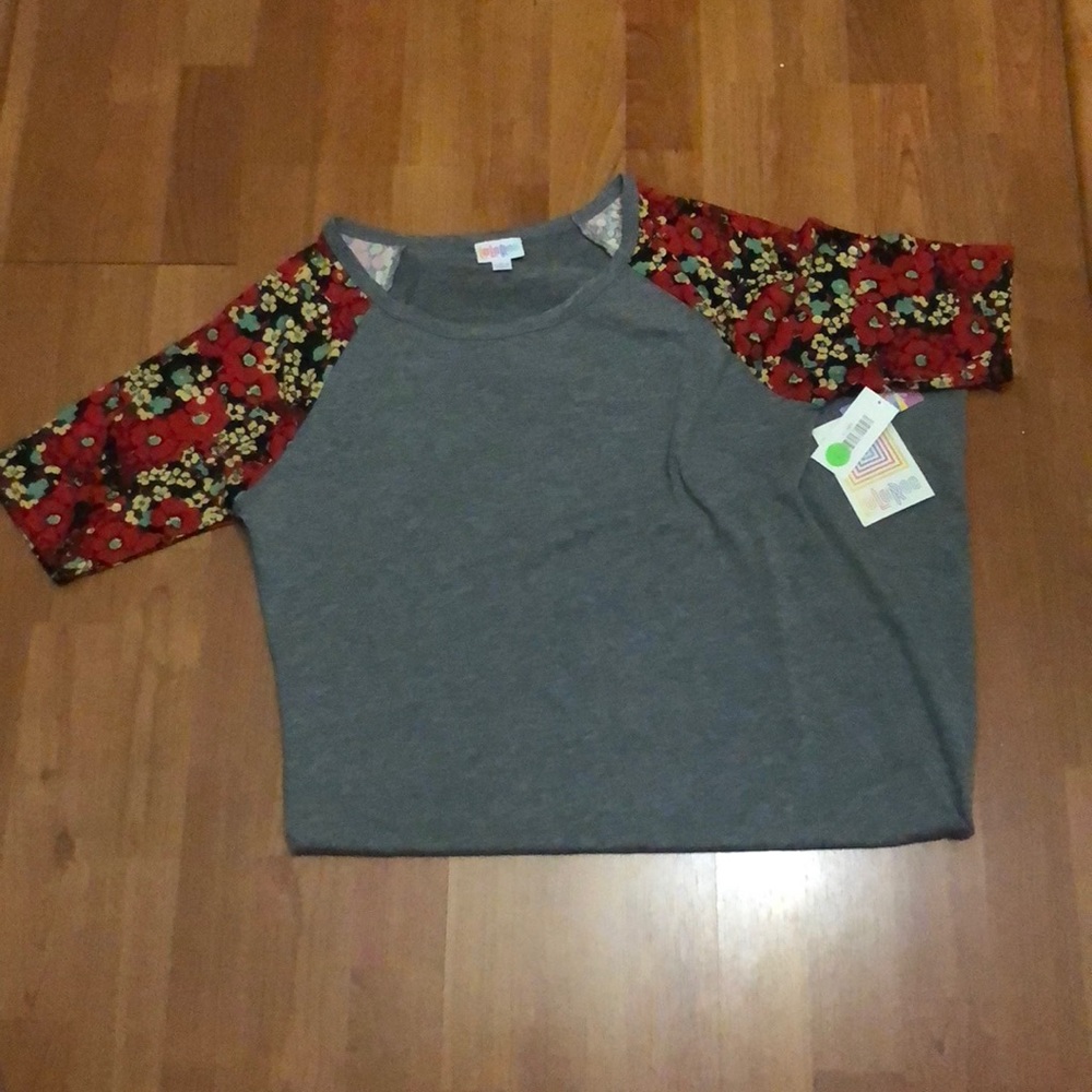 NWT - Lula Roe Julia.